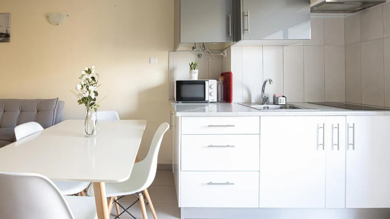 Apart Praia Da Rocha - Ac - Wifi - By Bedzy Portimao Apartment